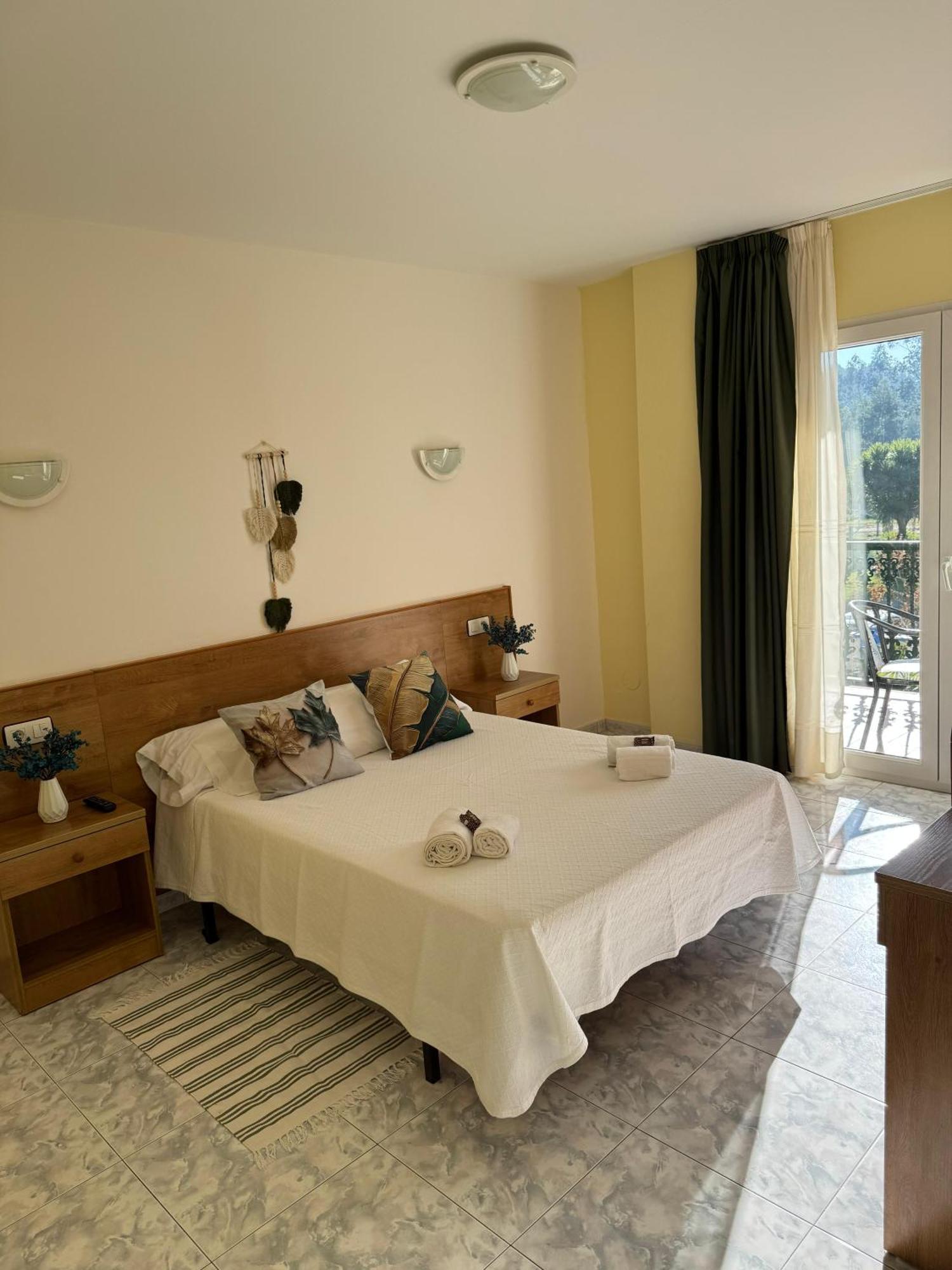 Hotel Campestre Chamuinas Pontevedra Quarto foto